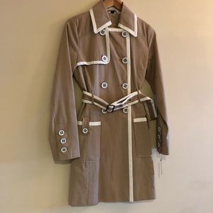 Guess Tan and White Trench Coat